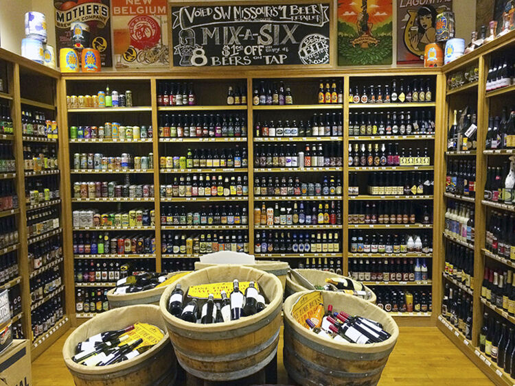 Kitchen\Bar Store: Brown Derby Wine Center